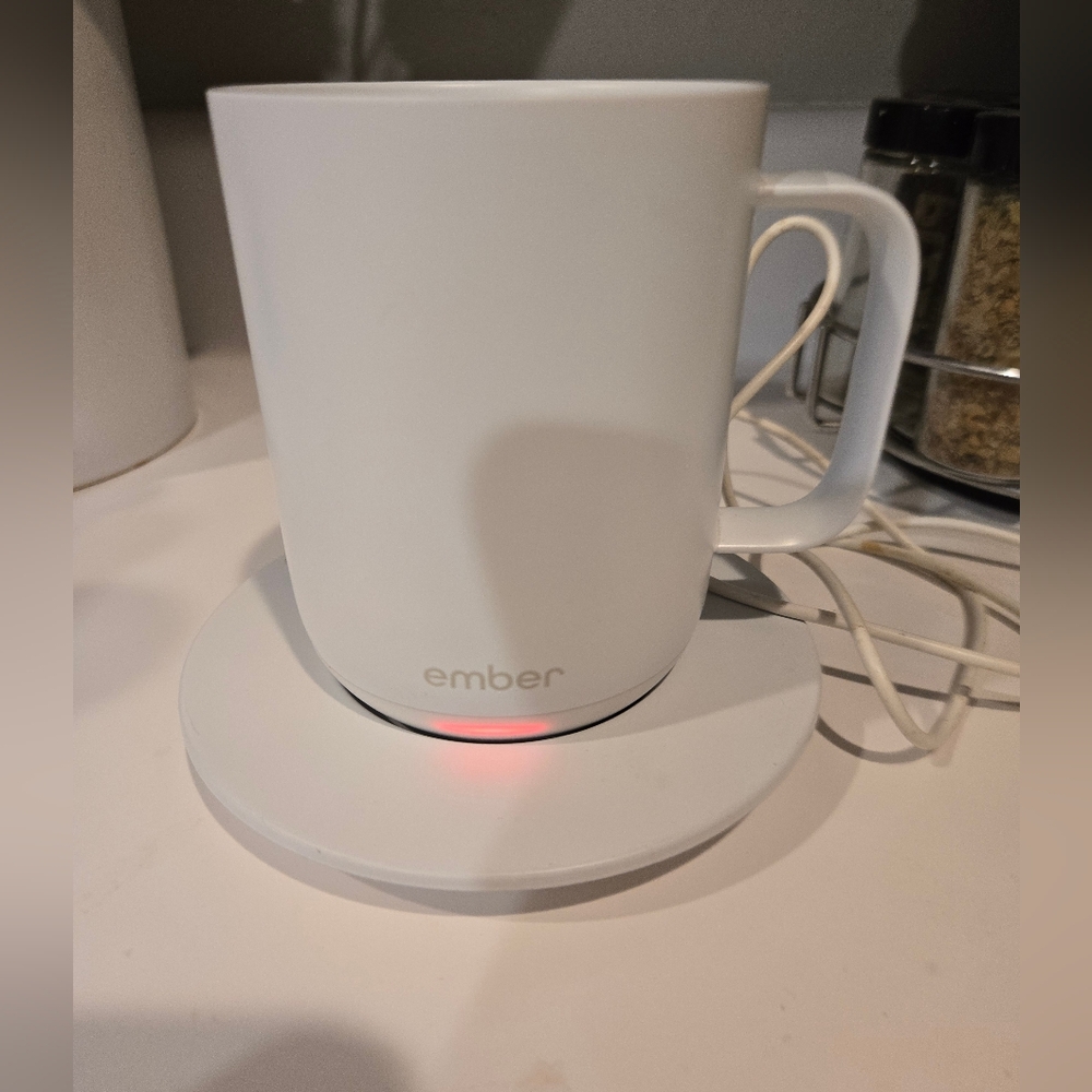 Ember White Smart Mug with Charging Coaster